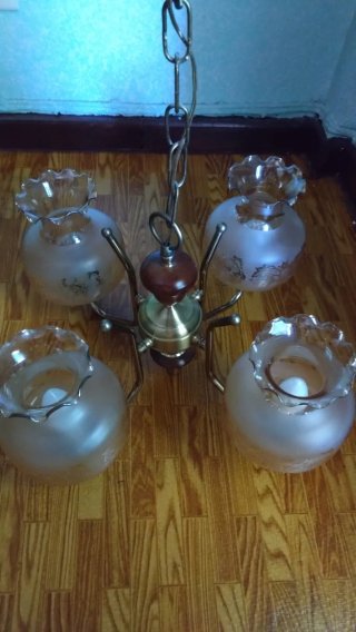 Lámpara de techo vintage 4 tulipas