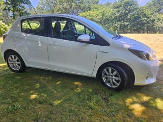 Toyota Yaris 2014 Hybrid