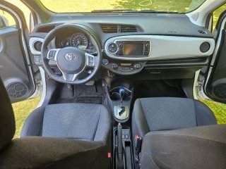 Toyota Yaris 2014 Hybrid