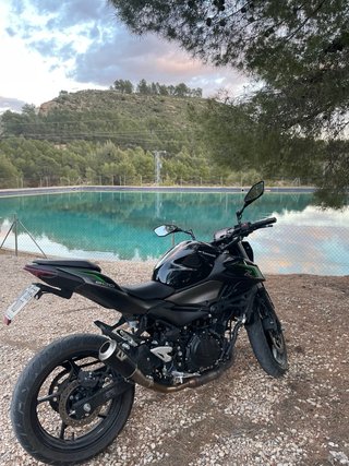 Kawasaki Z500 black a2