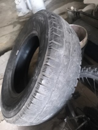 Neumáticos 215/75/16C