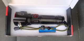 Linterna de emergencia multifunción AYERBE