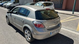 Opel Astra 2007