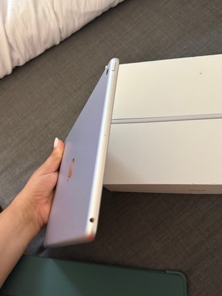 iPad 6ta Gen sin usar, perfecto estado + funda
