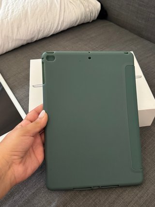 iPad 6ta Gen sin usar, perfecto estado + funda