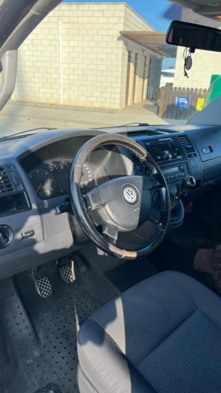 Volkswagen Caravelle 2009