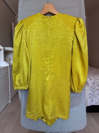 Traje de invitada
