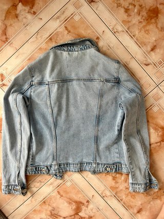 Cazadora vaquera Zara
