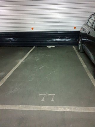 Garaje en alquiler en Ensanche de Vallecas - Valdecarros en Madrid