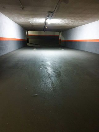 Garaje en alquiler en Ensanche de Vallecas - Valdecarros en Madrid