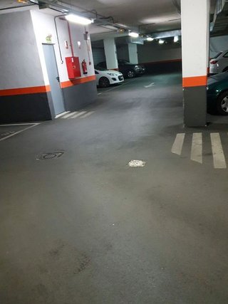 Garaje en alquiler en Ensanche de Vallecas - Valdecarros en Madrid