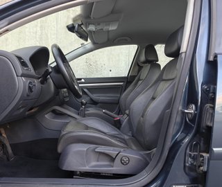 GOLF V 1.6 102 CV 116.000 KM * 1 DUEÑO Y LIBRO *