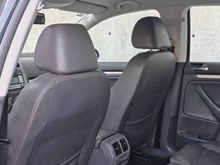 GOLF V 1.6 102 CV 116.000 KM * 1 DUEÑO Y LIBRO *