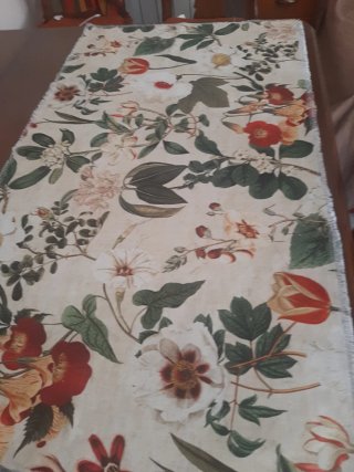 Camino de mesa floral vintage