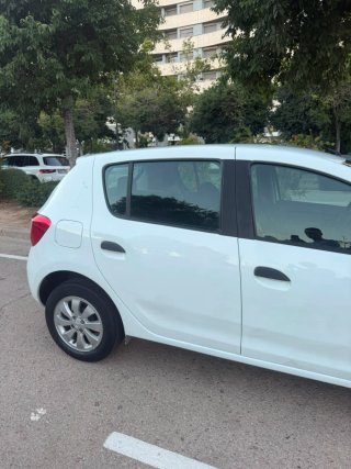 Dacia Sandero 50.000 kms