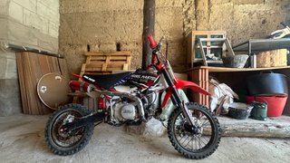 Pit Bike 125cc 4T Rebel Master