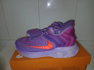 Zapatos Nike Morados y Rosas