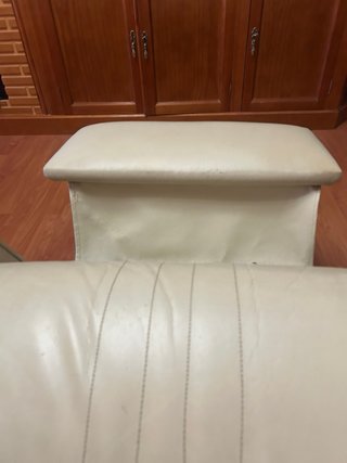 Butaca de piel beige