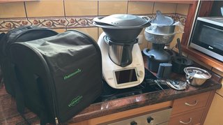 Thermomix TM6 con accesorios