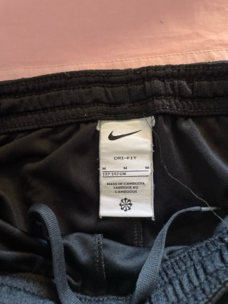 Pantalones cortos deportivos Nike mujer