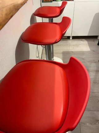 3 Taburetes Rojos altos ajustables para Barr