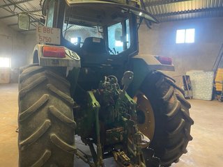 John Deere 6610 + Pala Castillero + GPS (7.900h)