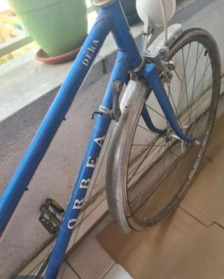 Bicicleta Orbea azul Para restaurar
