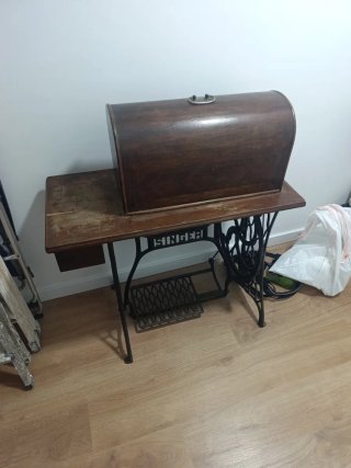 Máquina de coser Singer antigua NO ENVIOS