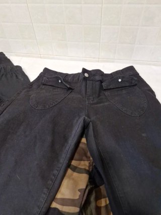 Pantalones Talla L Camuflaje y Negros