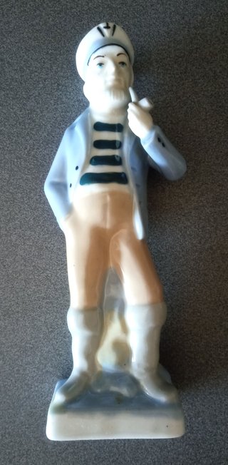 Figura porcelana marinero