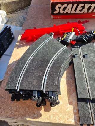 Scalextric C2 GT Seat Cupra GT vs Seat Cupra GT