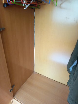 Armario 3 puertas madera con 2 cajones