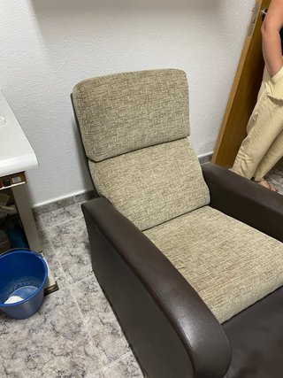 Divano Relax Reclinabile Beige e Marrone