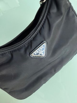Piccola borsa Prada in nylon