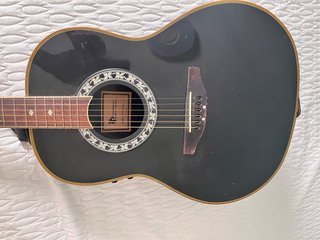 Guitarra Acústica Ovation Negra