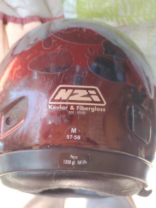 Casco de moto NZI