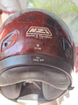 Casco de moto NZI
