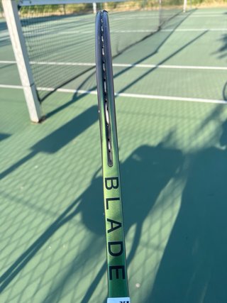 Wilson Blade v8 98 305g Raqueta Tenis