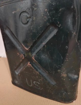 Bidón combustible militar estadounidense