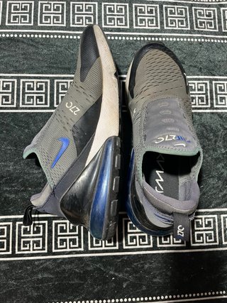 Nike Air Max 270 Gris y Azul