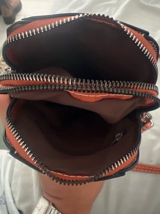Bolso de piel marrón