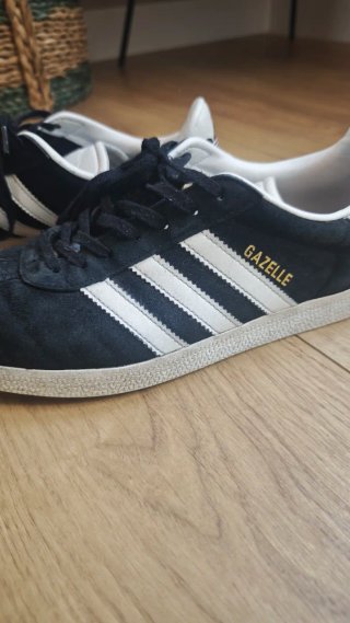 Adidas Gazelle Negro/Blanco