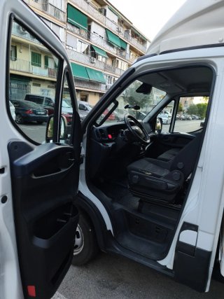 Iveco Daily 3.0 L3H2 2019