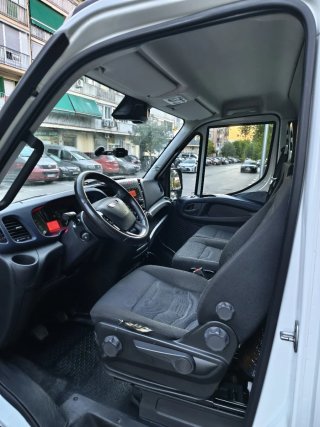 Iveco Daily 3.0 L3H2 2019