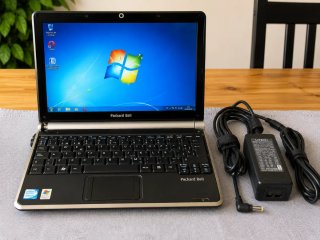 Packard Bell Dot S con cargador