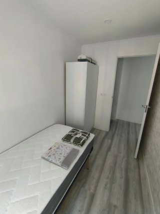 Habitación individual en alquiler