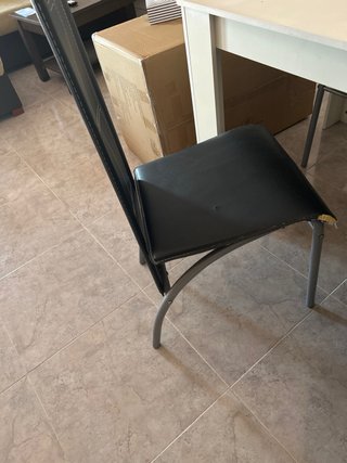 Mesa con 4 sillas