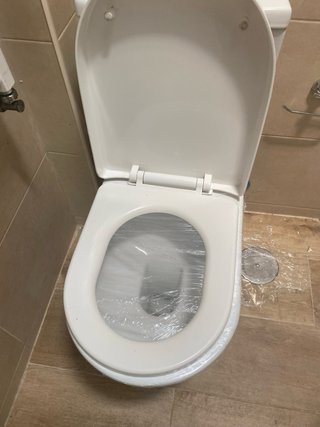 Taza de baño porcelana blanca