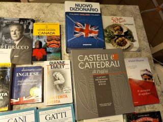 19 libri vario genere viaggi cucina storia
