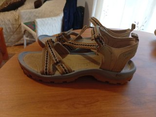 Chanclas unisex beige y azul